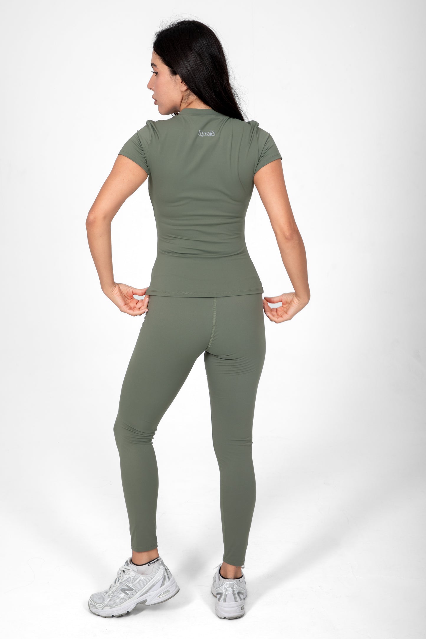 OLIVE AURA SET
