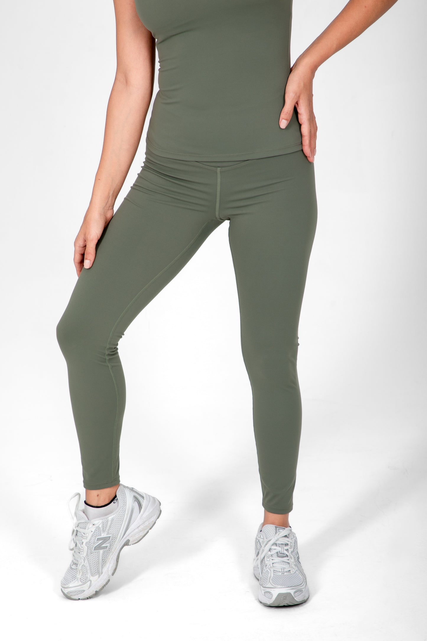 OLIVE AURA SET